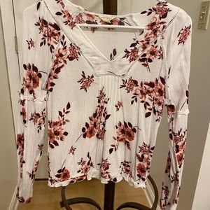 Aeropostale floral long sleeve